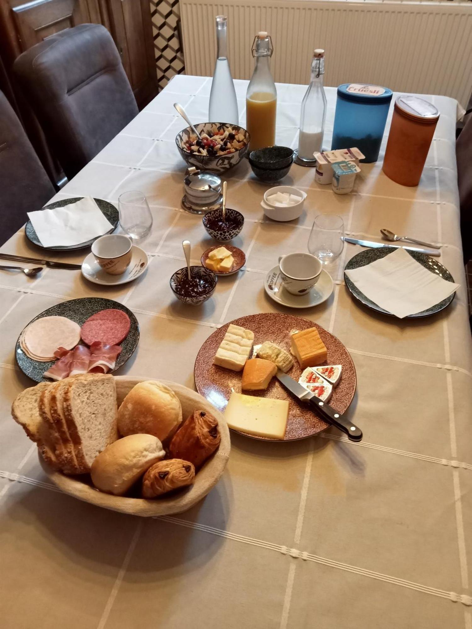 Couque Cuivree II Bed and Breakfast Dinant Buitenkant foto